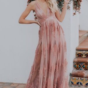 vici antonia maxi dress